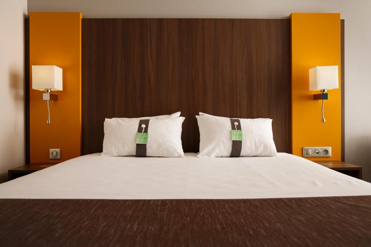 Hotel Lyon Vaise By Ihg 4*